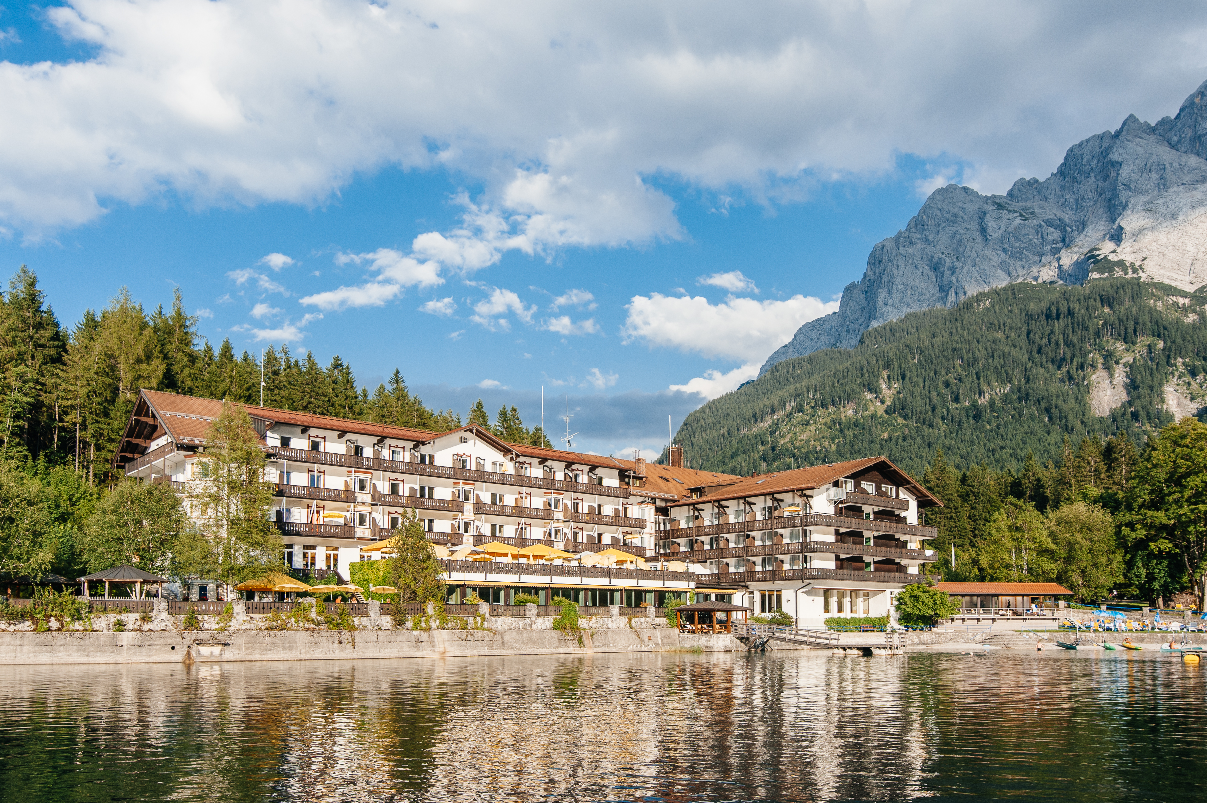 Eibsee Hotel