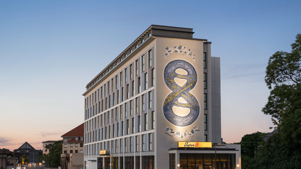 Super 8 by Wyndham Dresden