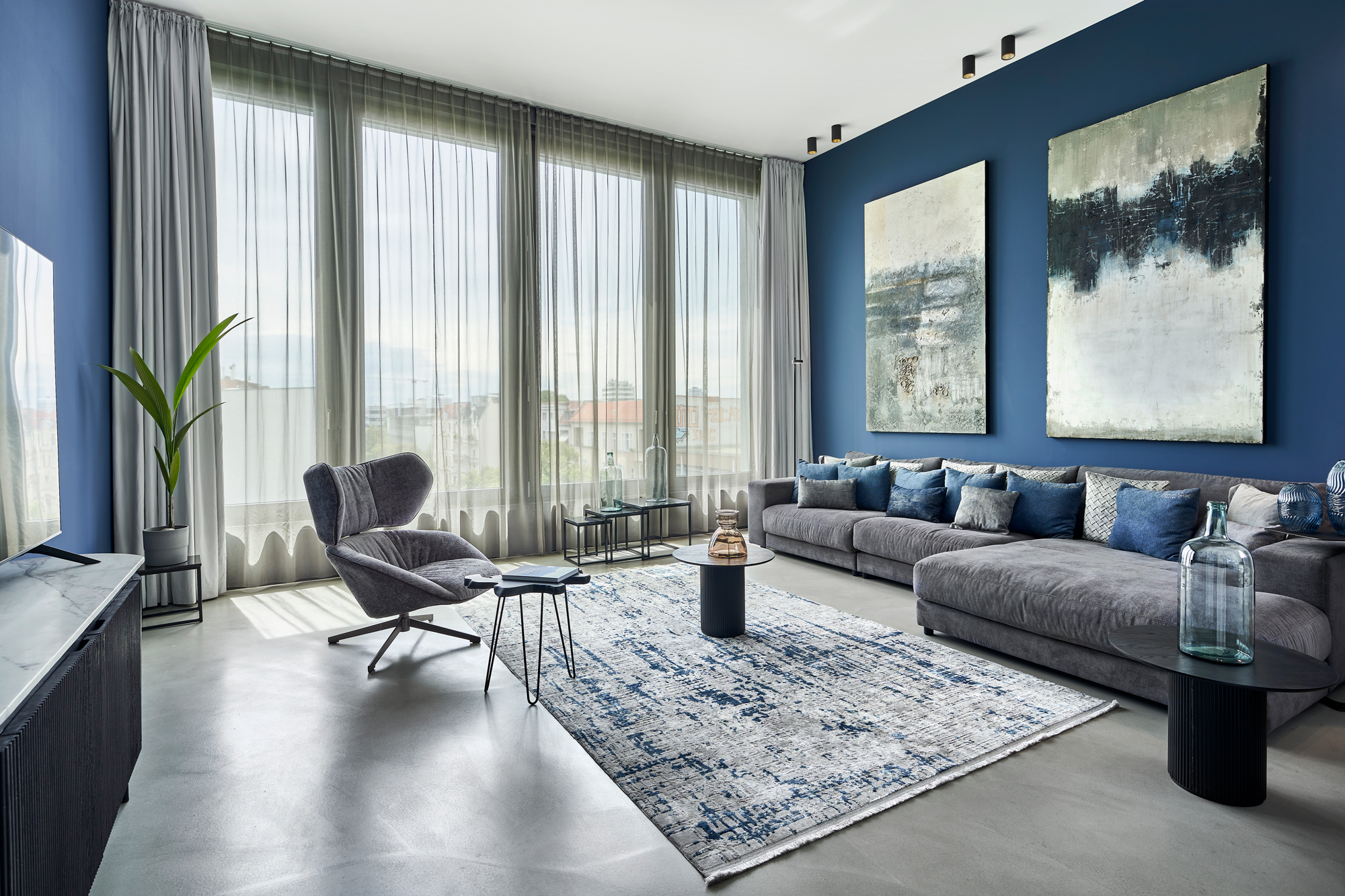 June Six Berlin City West